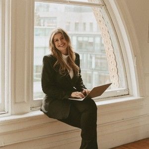 Meet your Posher, Nicole